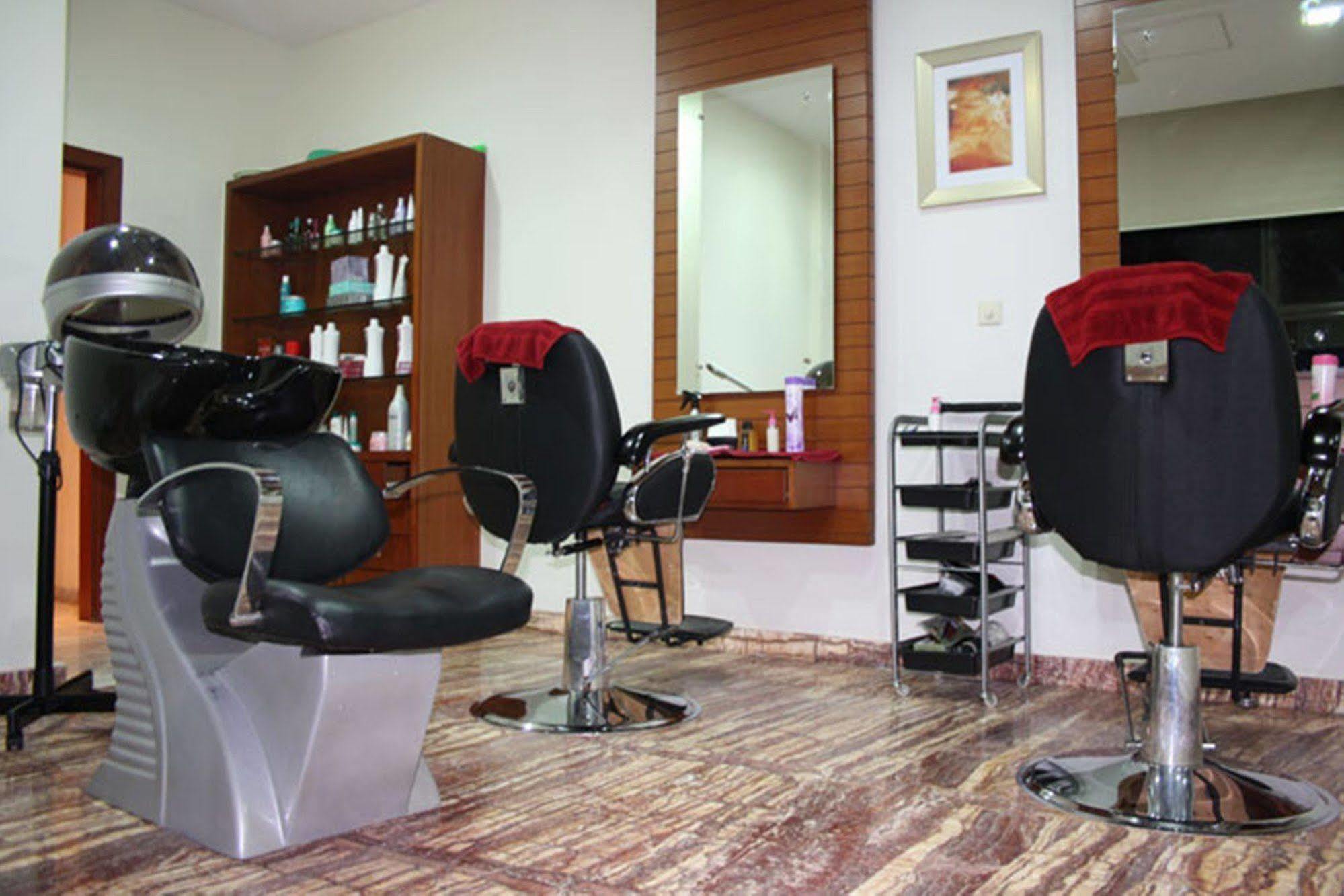 Royal Orchid Central Kireeti Hampi, Hospet Dış mekan fotoğraf