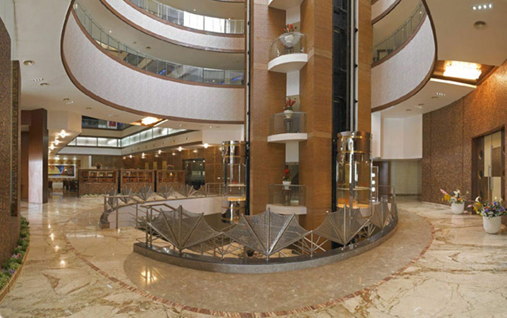 Royal Orchid Central Kireeti Hampi, Hospet Dış mekan fotoğraf